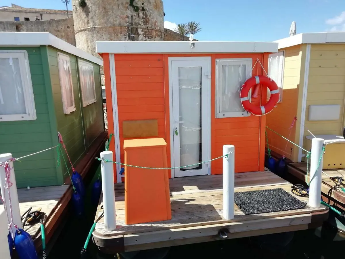 House Boat Alghero Hotel Botel
